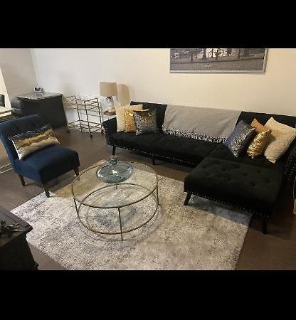 Luxurious 1Br Uptown Highrise/ Balcony With City View! 夏洛特 外观 照片